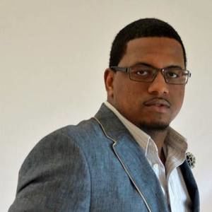 Meet your Posher, Lorenzo